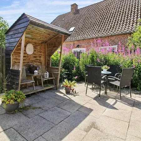 Lägenhet Fenia - 9-8km From The Sea By Interhome Tønder